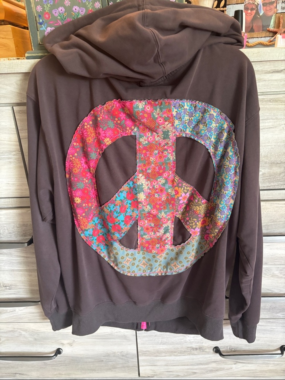 NATURAL LIFE patchwork peace zip up hoodie